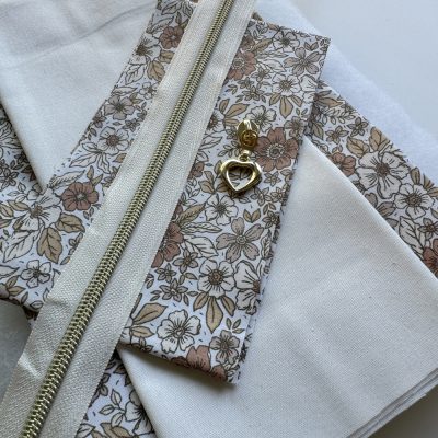 kit couture pochette matelassée à froufrous