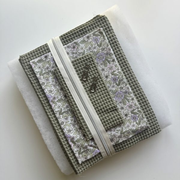 kit couture vanity Romy